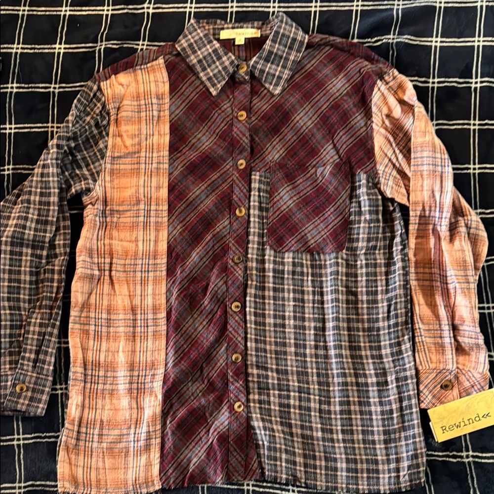 Rewind Multicolor Plaid Women’s or Women’s junior Shirt small